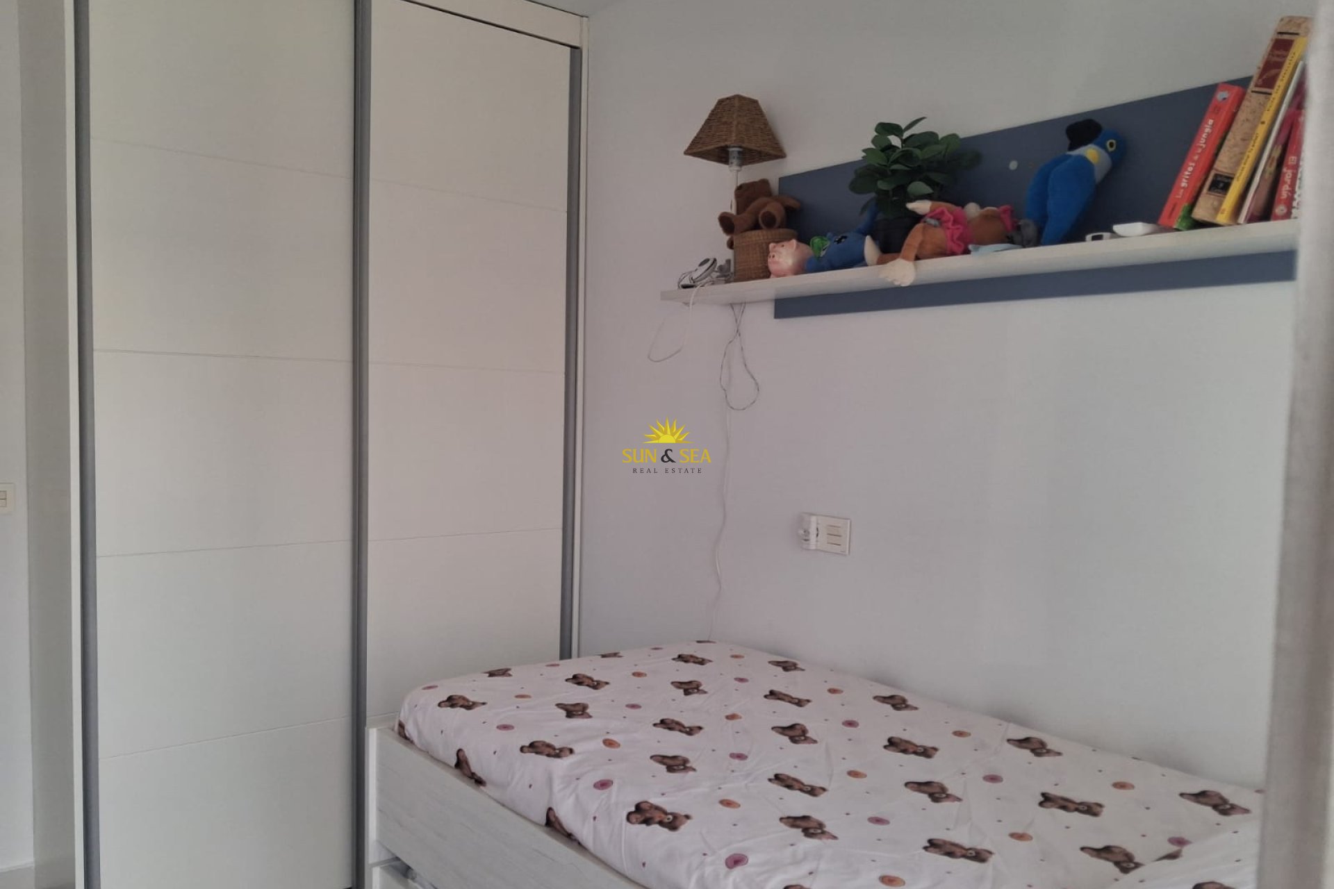 Alquiler a largo plazo - Atico - Pilar de la Horadada