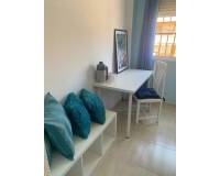 Alquiler a largo plazo - Atico - Torrevieja - Los balcones