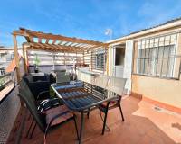 Alquiler a largo plazo - Atico - Torrevieja - Los balcones