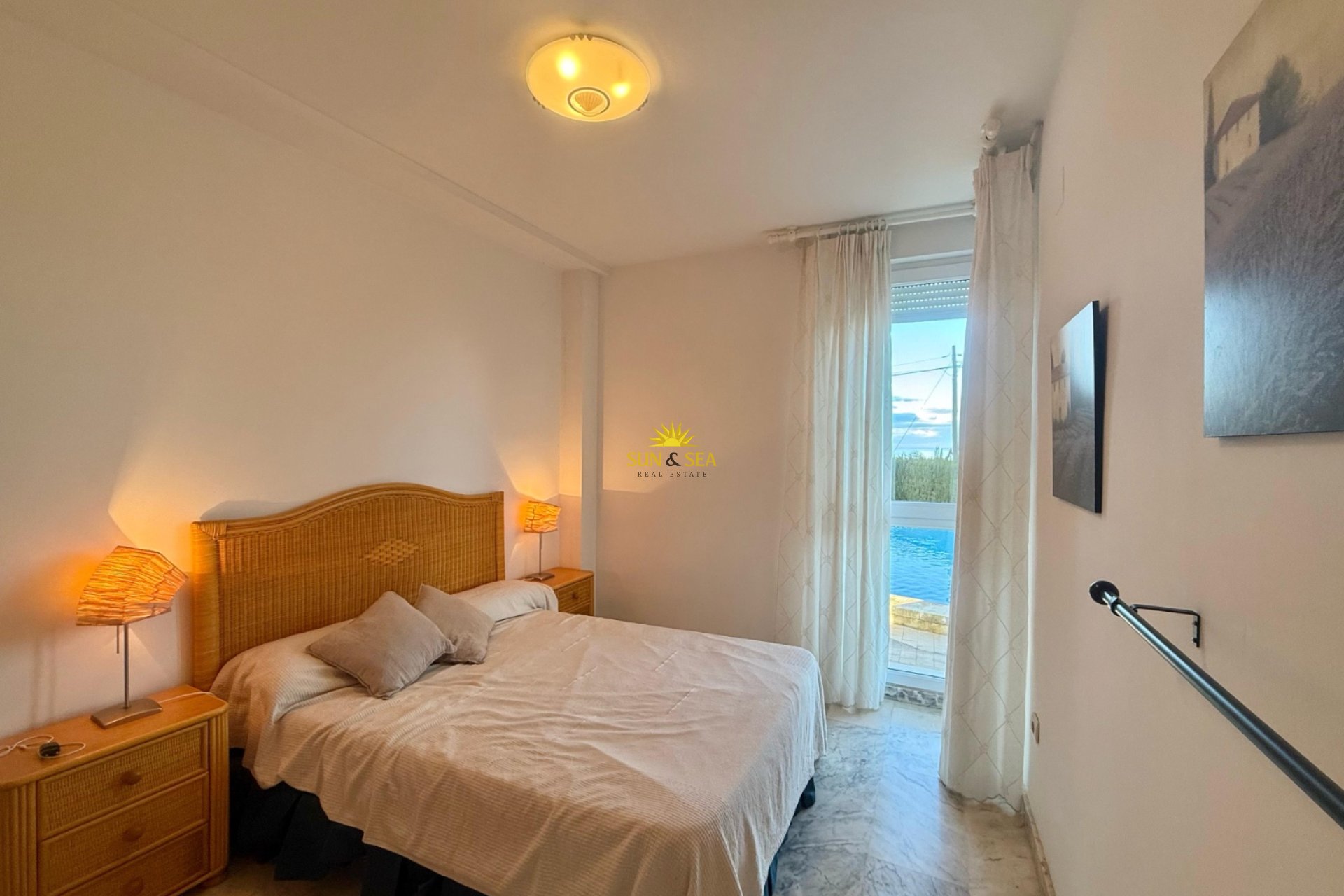 Alquiler a largo plazo - Bungalow - Denia - Les Marines - Las Marinas