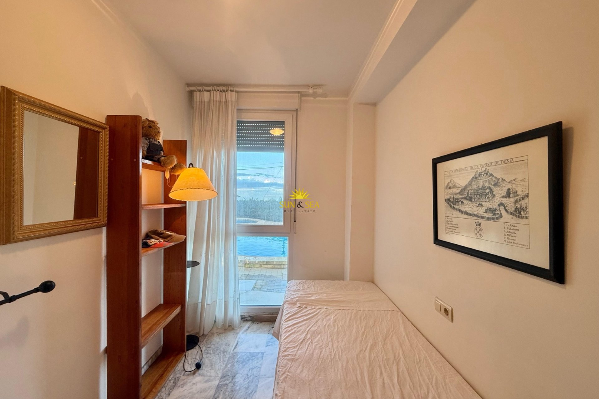 Alquiler a largo plazo - Bungalow - Denia - Les Marines - Las Marinas