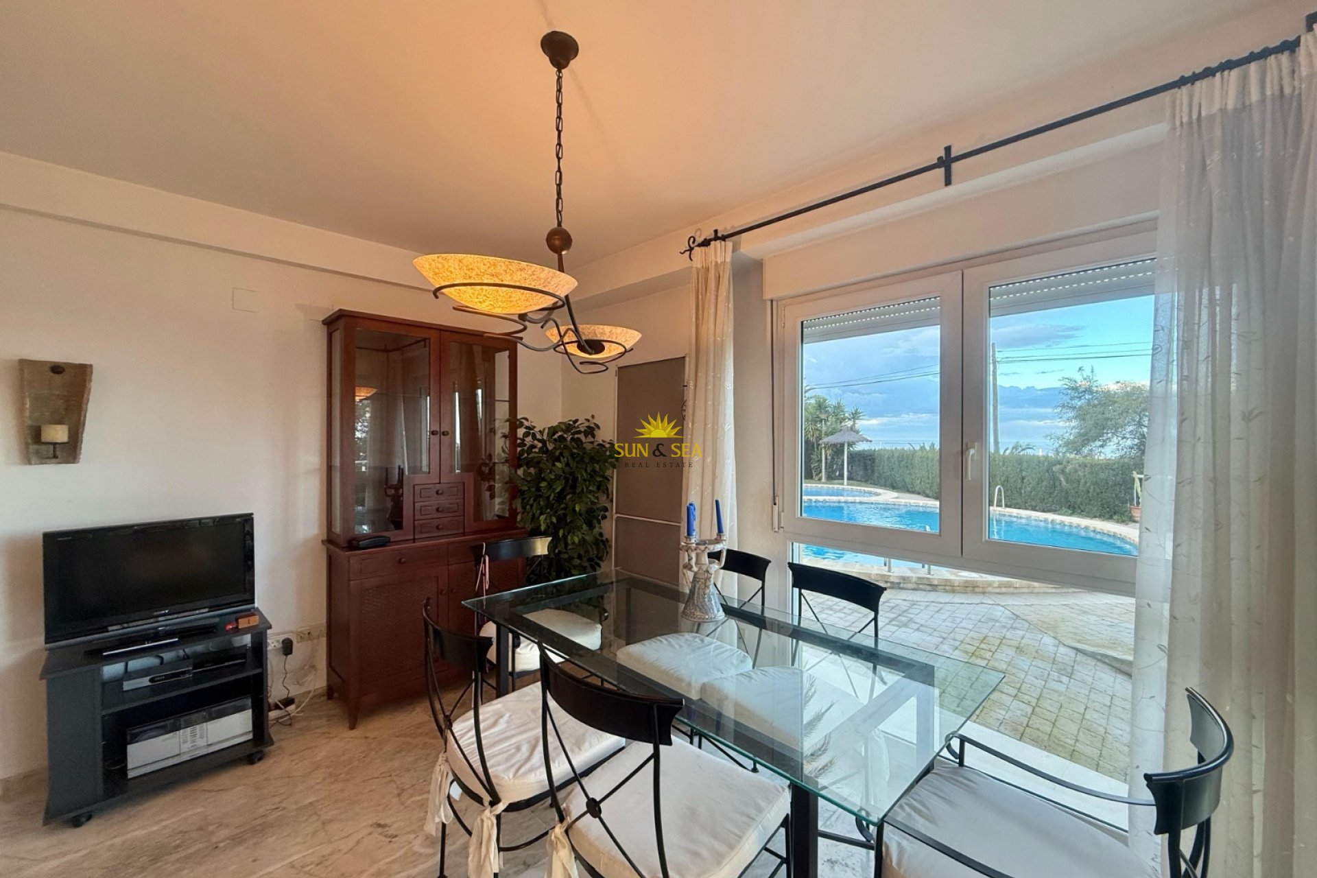 Alquiler a largo plazo - Bungalow - Denia - Les Marines - Las Marinas