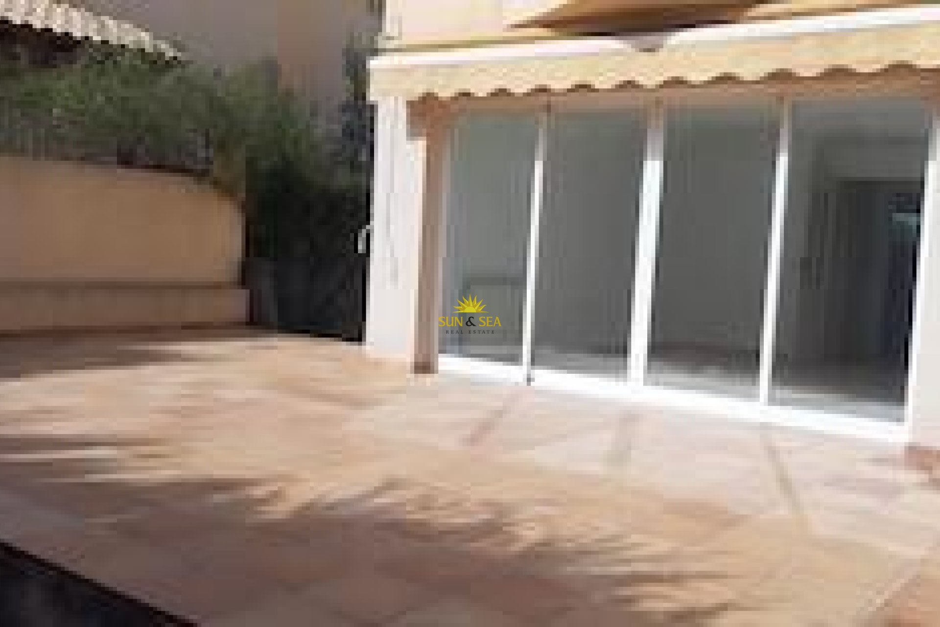 Alquiler a largo plazo - Bungalow - El Campello - Campello