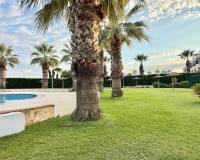 Alquiler a largo plazo - Bungalow - Orihuela Costa - Aguamarina