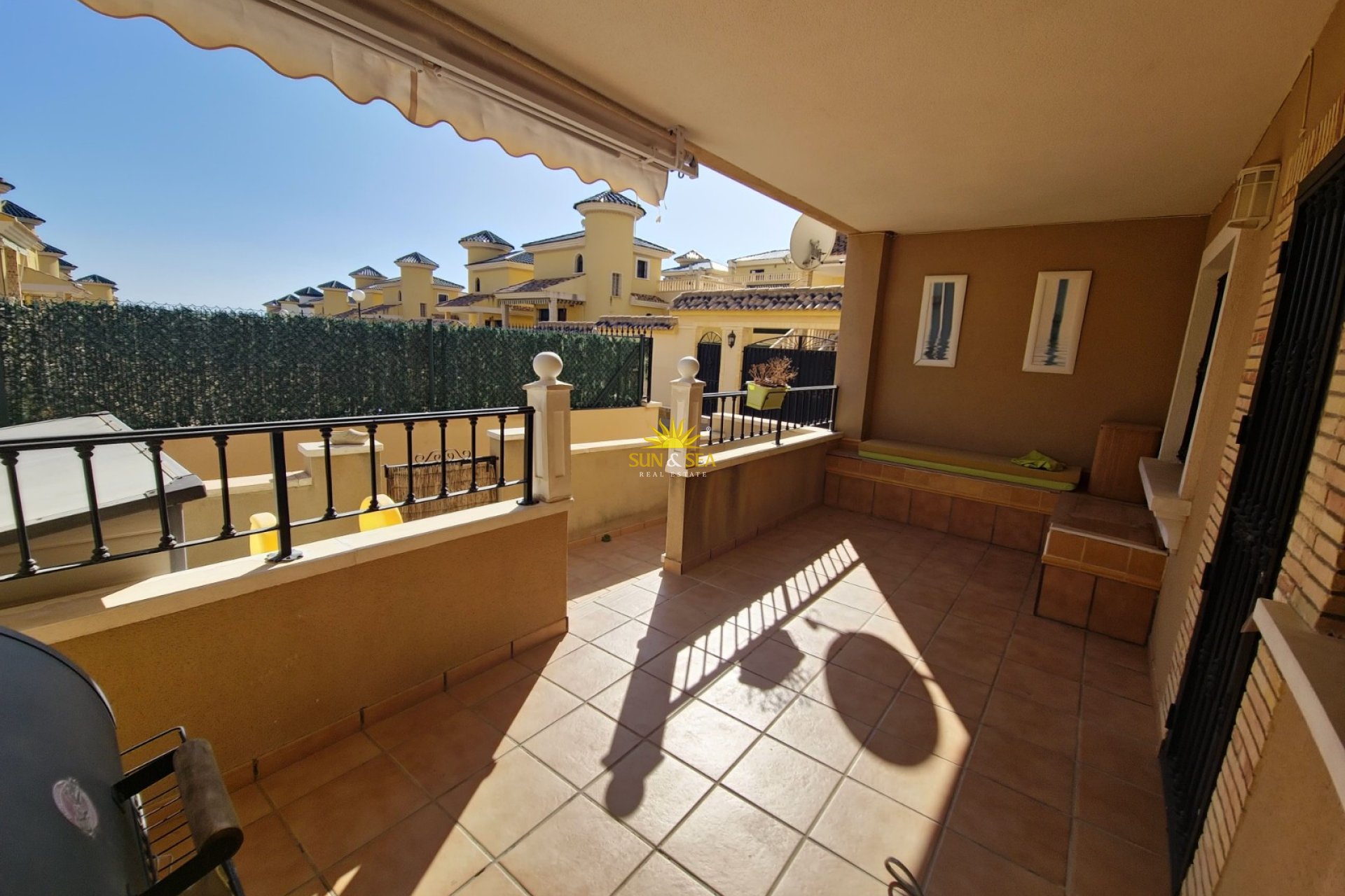 Alquiler a largo plazo - Bungalow - Orihuela Costa - La Florida