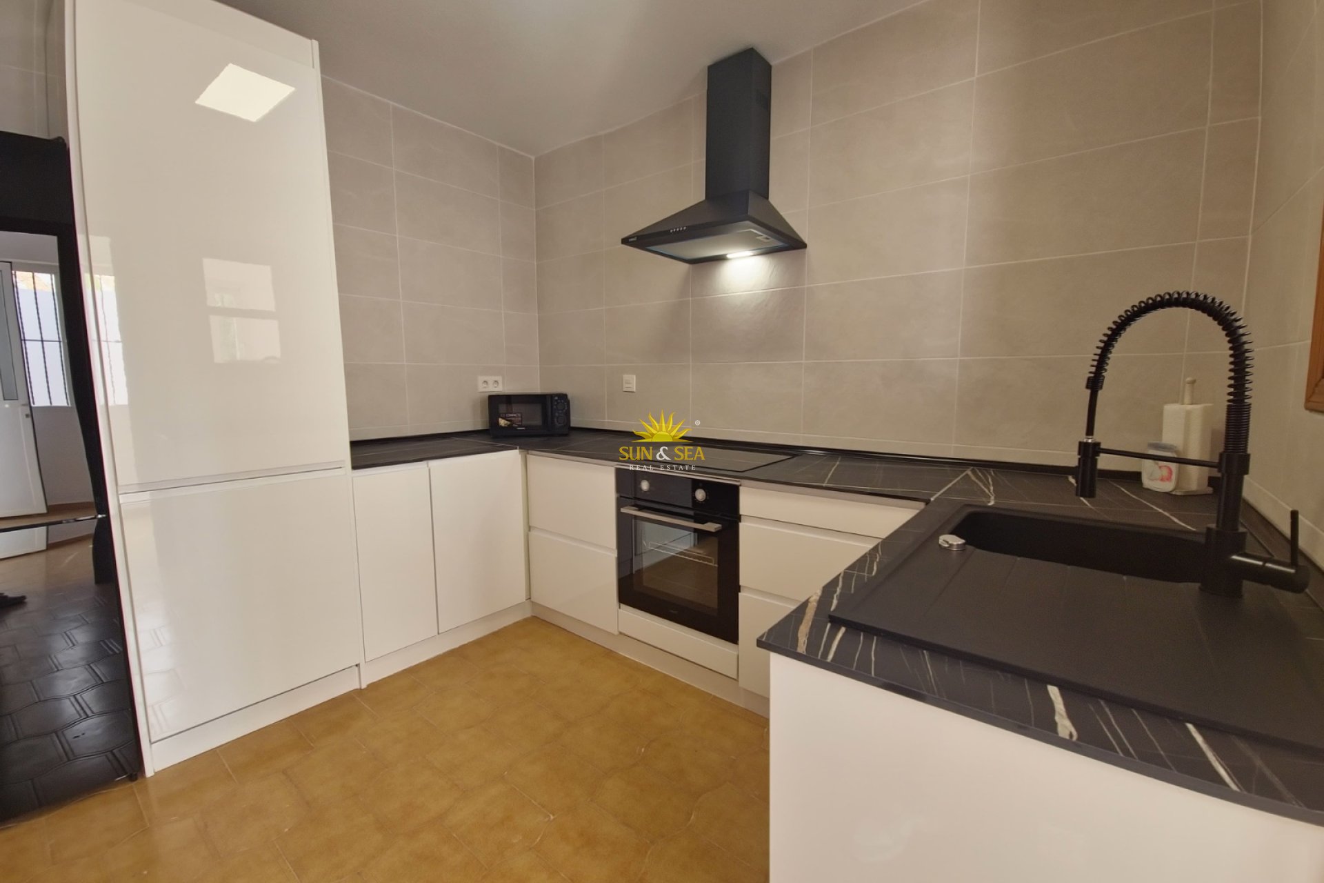 Alquiler a largo plazo - Bungalow - Orihuela Costa - Villamartín