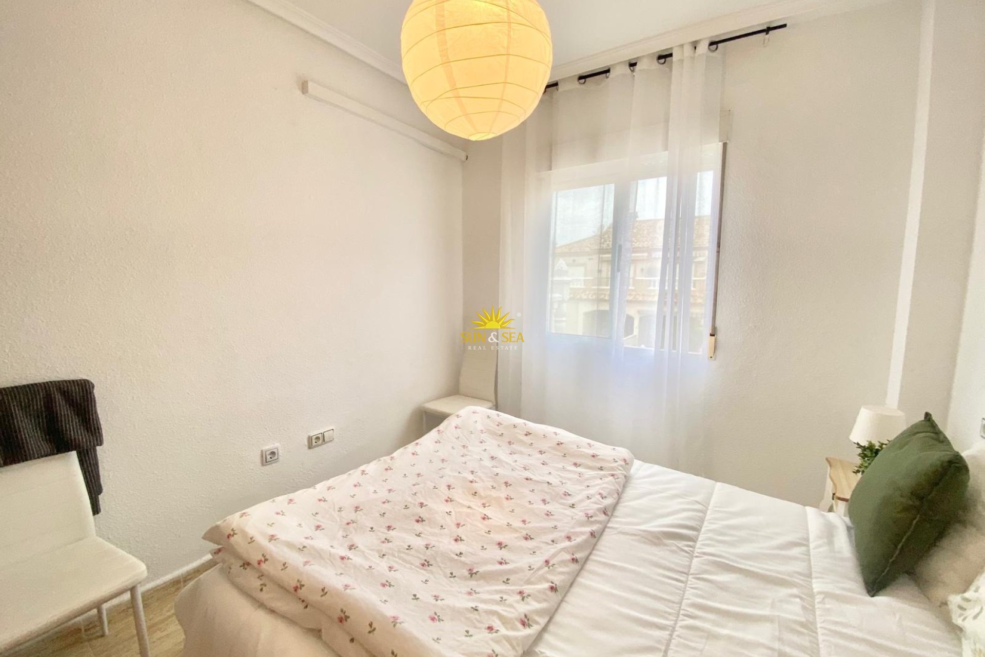 Alquiler a largo plazo - Bungalow - Torrevieja - Aguas Nuevas