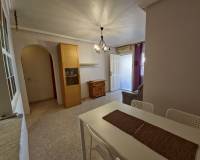 Alquiler a largo plazo - Bungalow - Torrevieja - Los balcones