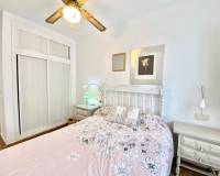 Alquiler a largo plazo - Bungalow - Torrevieja - Los balcones