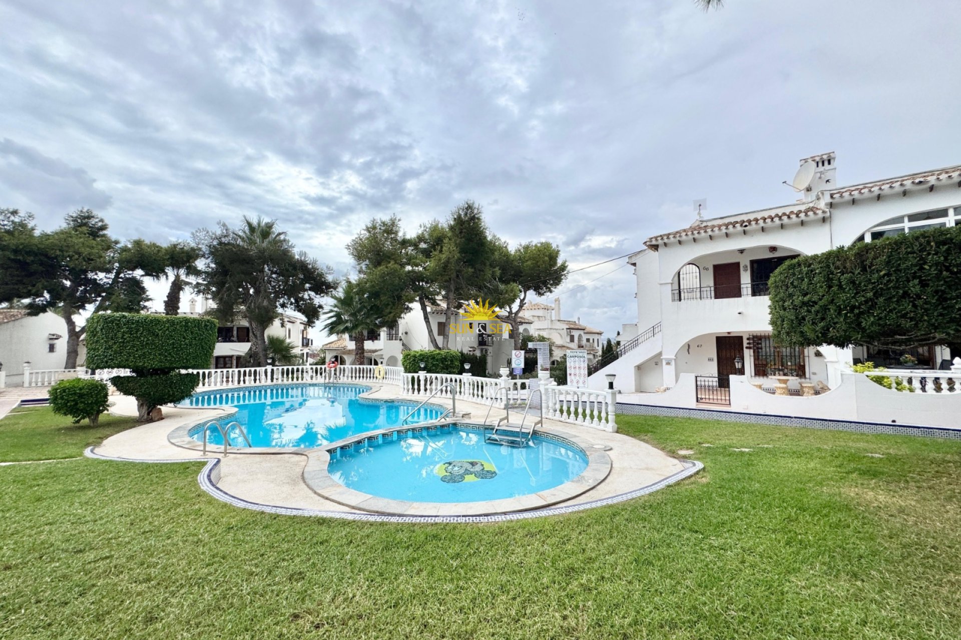 Alquiler a largo plazo - Bungalow - Torrevieja - Nueva Torrevieja - Aguas Nuevas