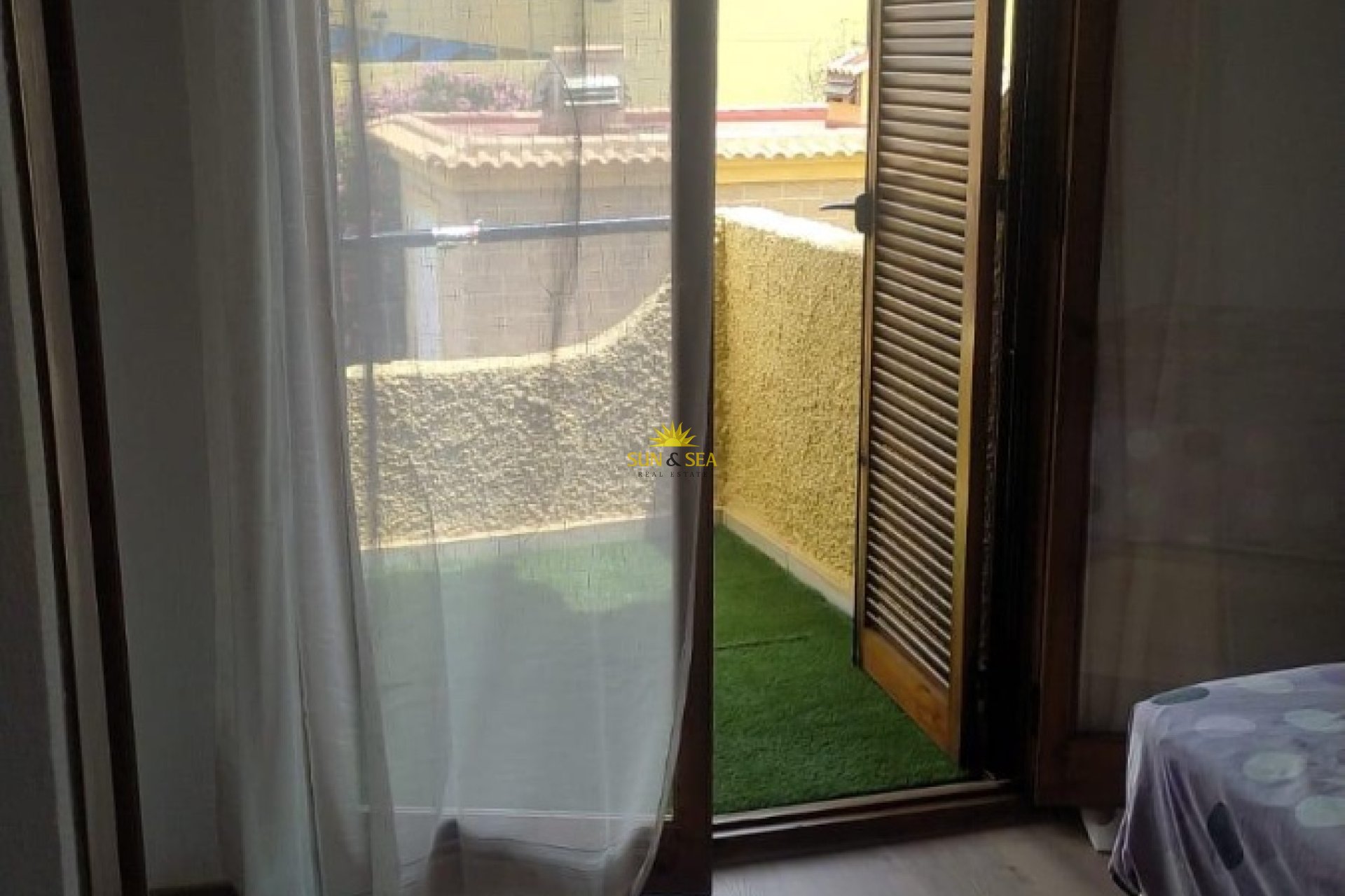 Alquiler a largo plazo - Bungalow - Torrevieja - Rosaleda-los frutales