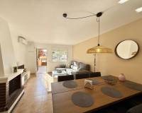 Alquiler a largo plazo - Bungalow - Torrevieja - Torreblanca