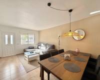 Alquiler a largo plazo - Bungalow - Torrevieja - Torreblanca