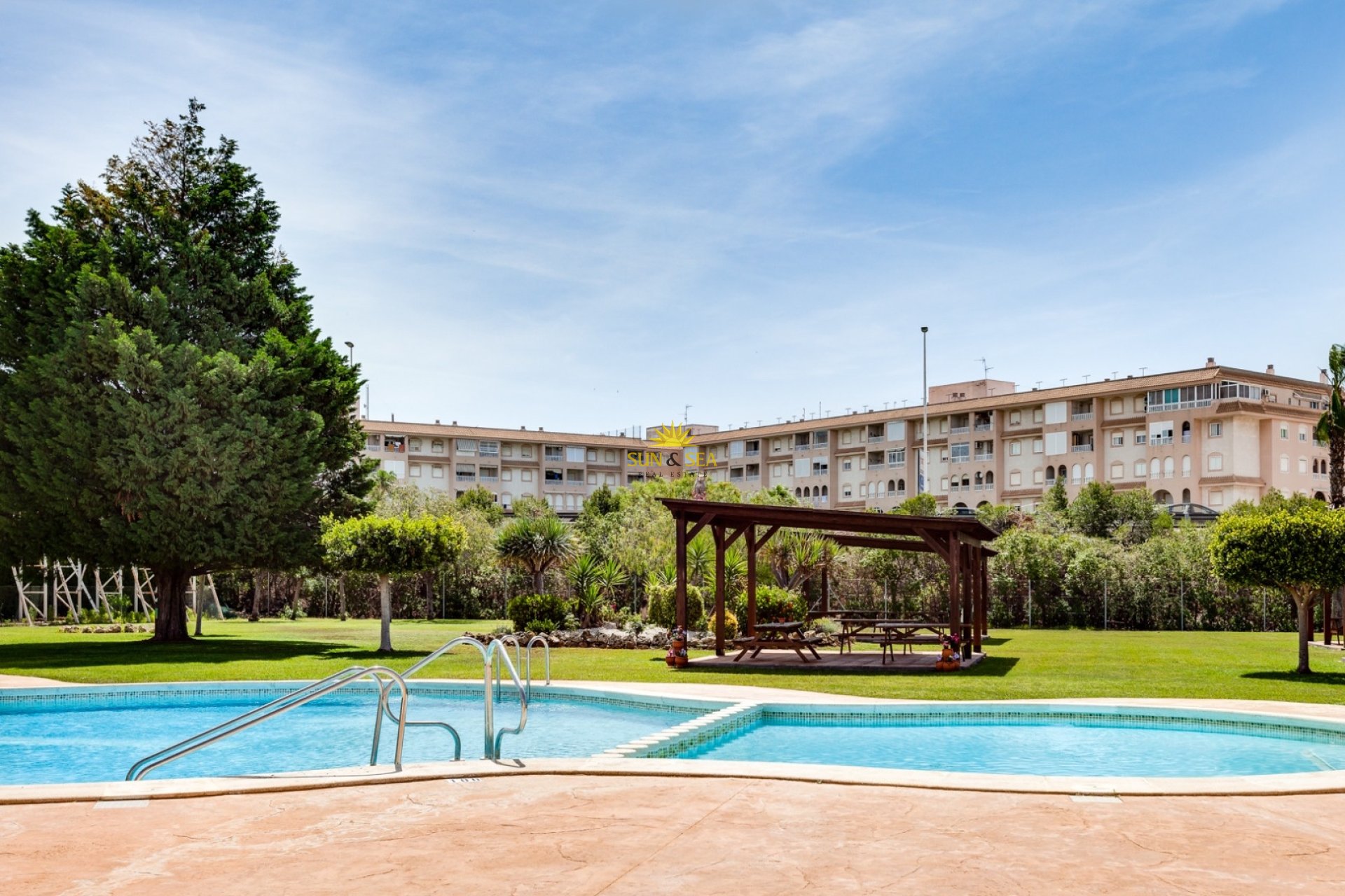 Alquiler a largo plazo - Bungalow - Torrevieja - torrevieja