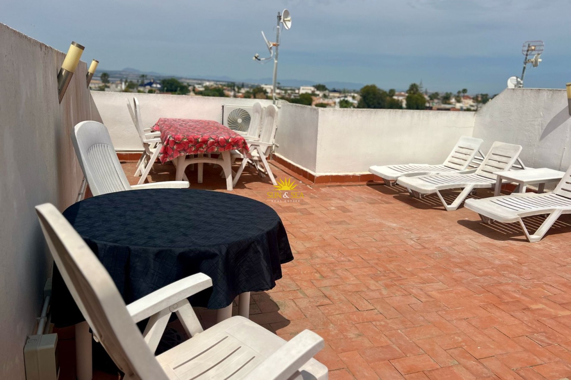 Alquiler a largo plazo - Bungalow - Torrevieja - torrevieja