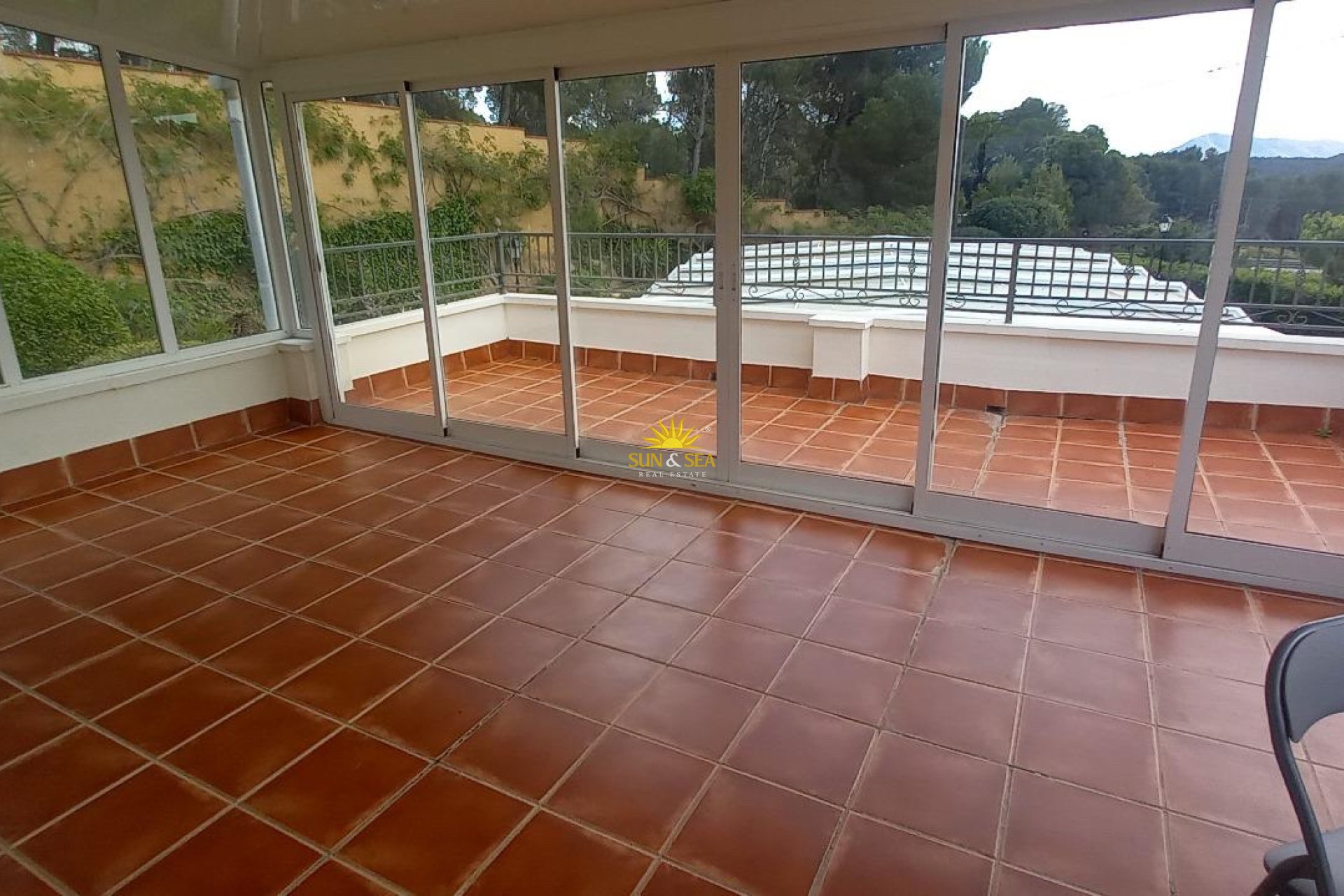 Alquiler a largo plazo - Chalet adosado - Altea