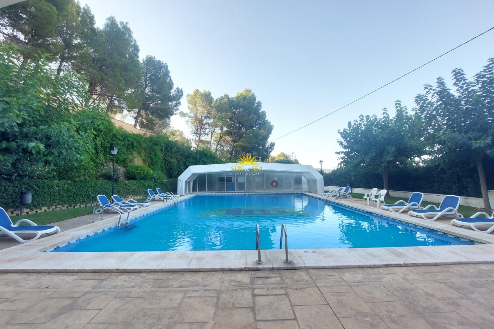 Alquiler a largo plazo - Chalet adosado - Altea