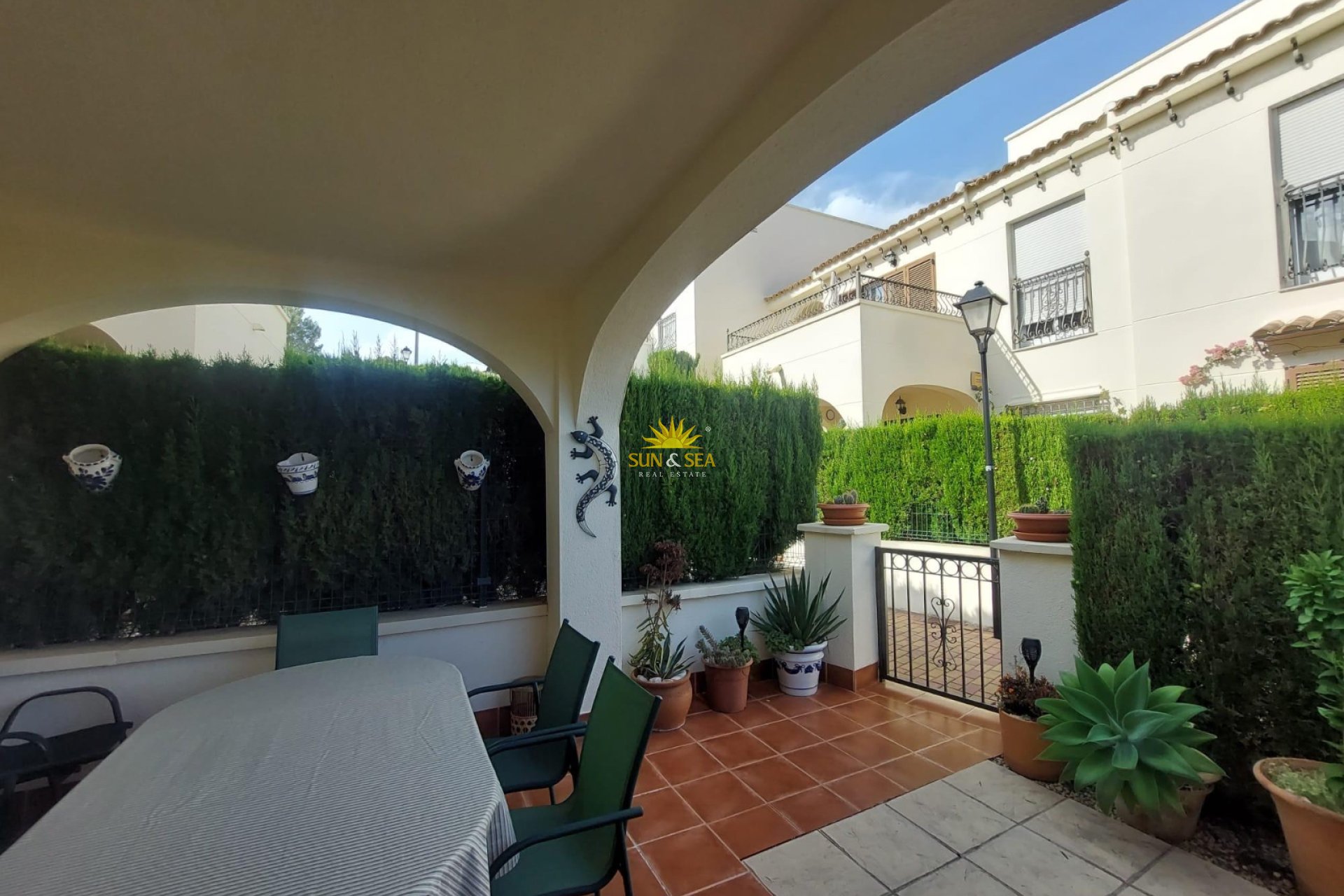 Alquiler a largo plazo - Chalet adosado - Altea