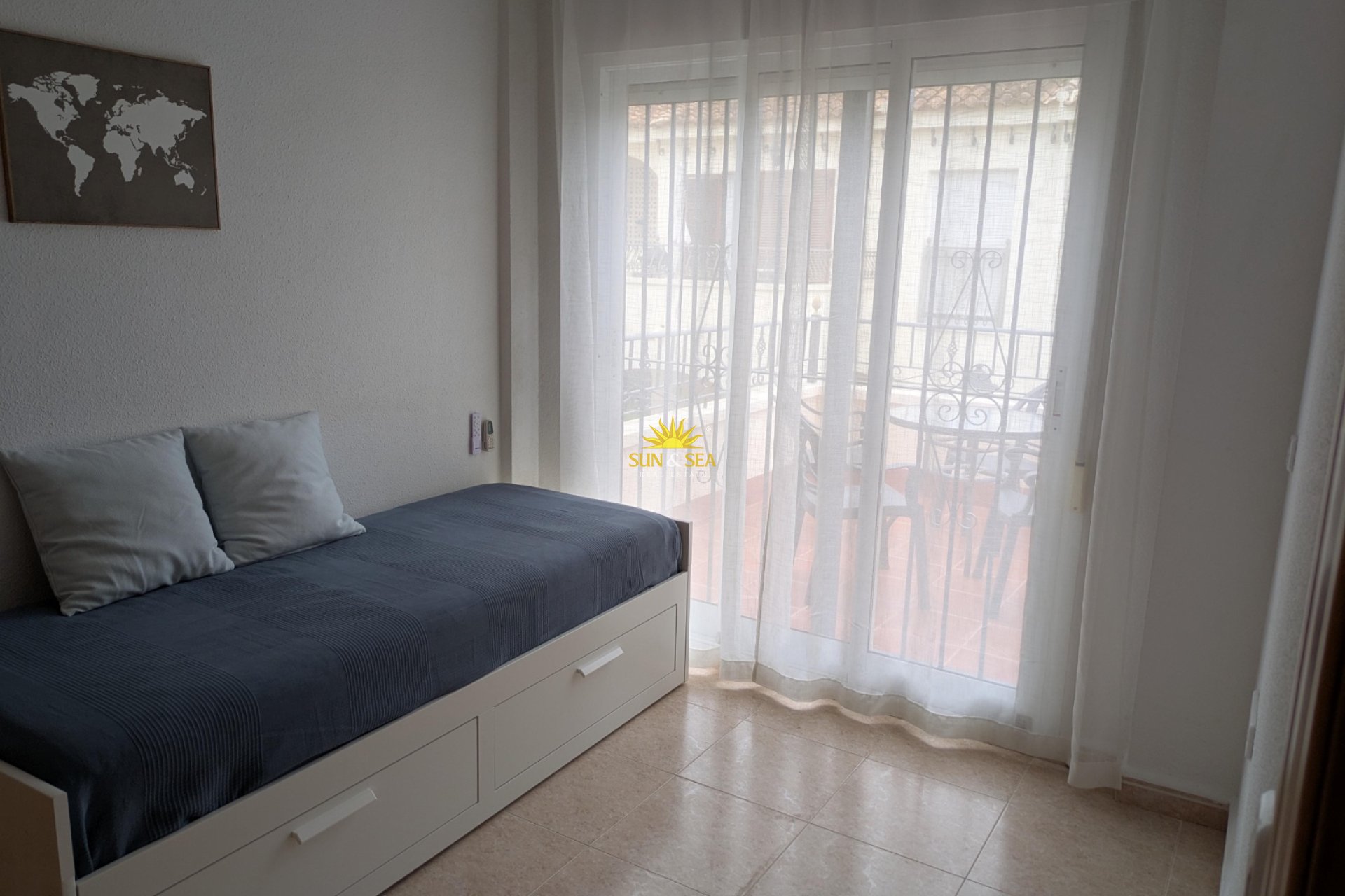 Alquiler a largo plazo - Chalet adosado - Altea