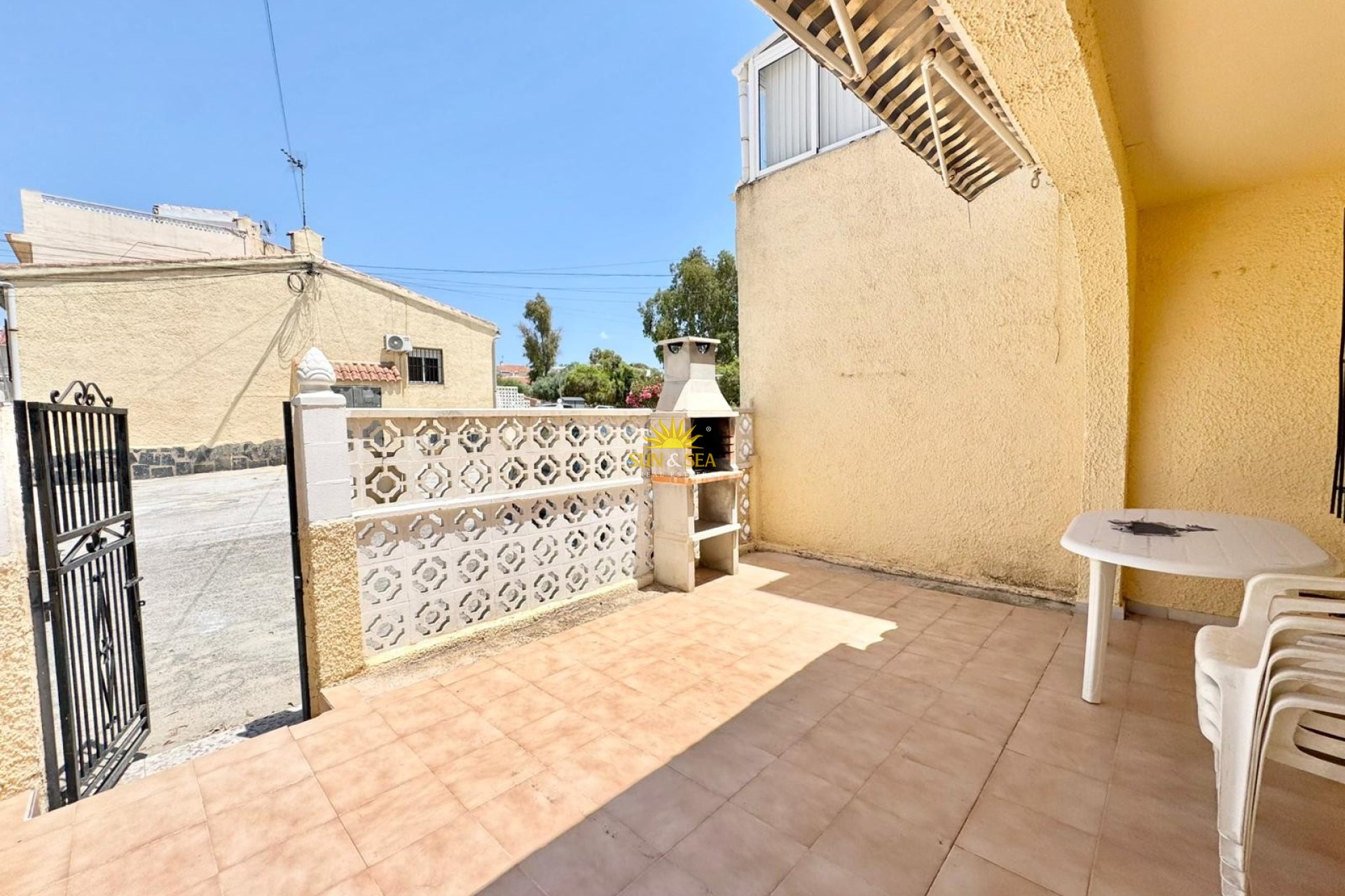 Alquiler a largo plazo - Chalet adosado - San Fulgencio