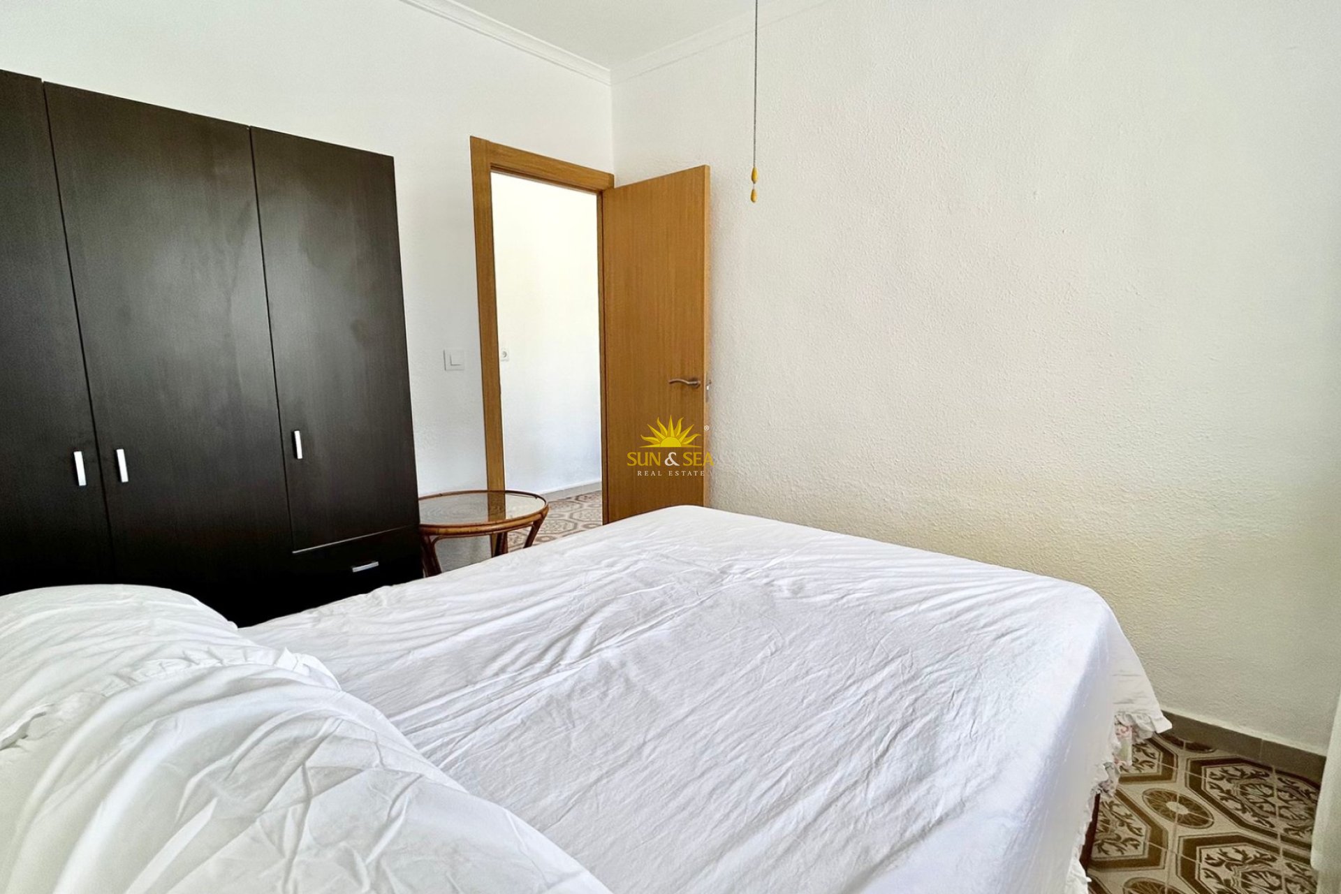 Alquiler a largo plazo - Chalet adosado - Santiago de la ribera - Santiago de la Ribera