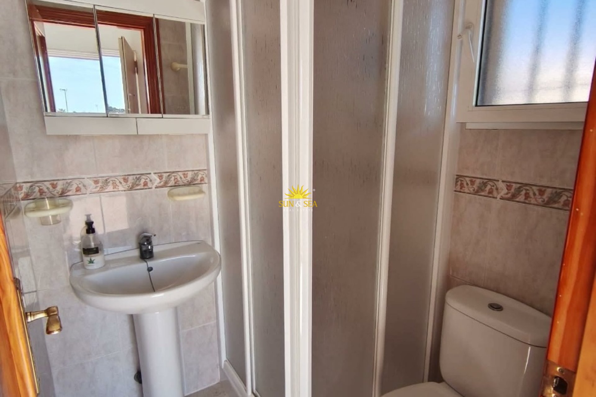 Alquiler a largo plazo - Chalet adosado - Santiago de la ribera - Santiago de la Ribera