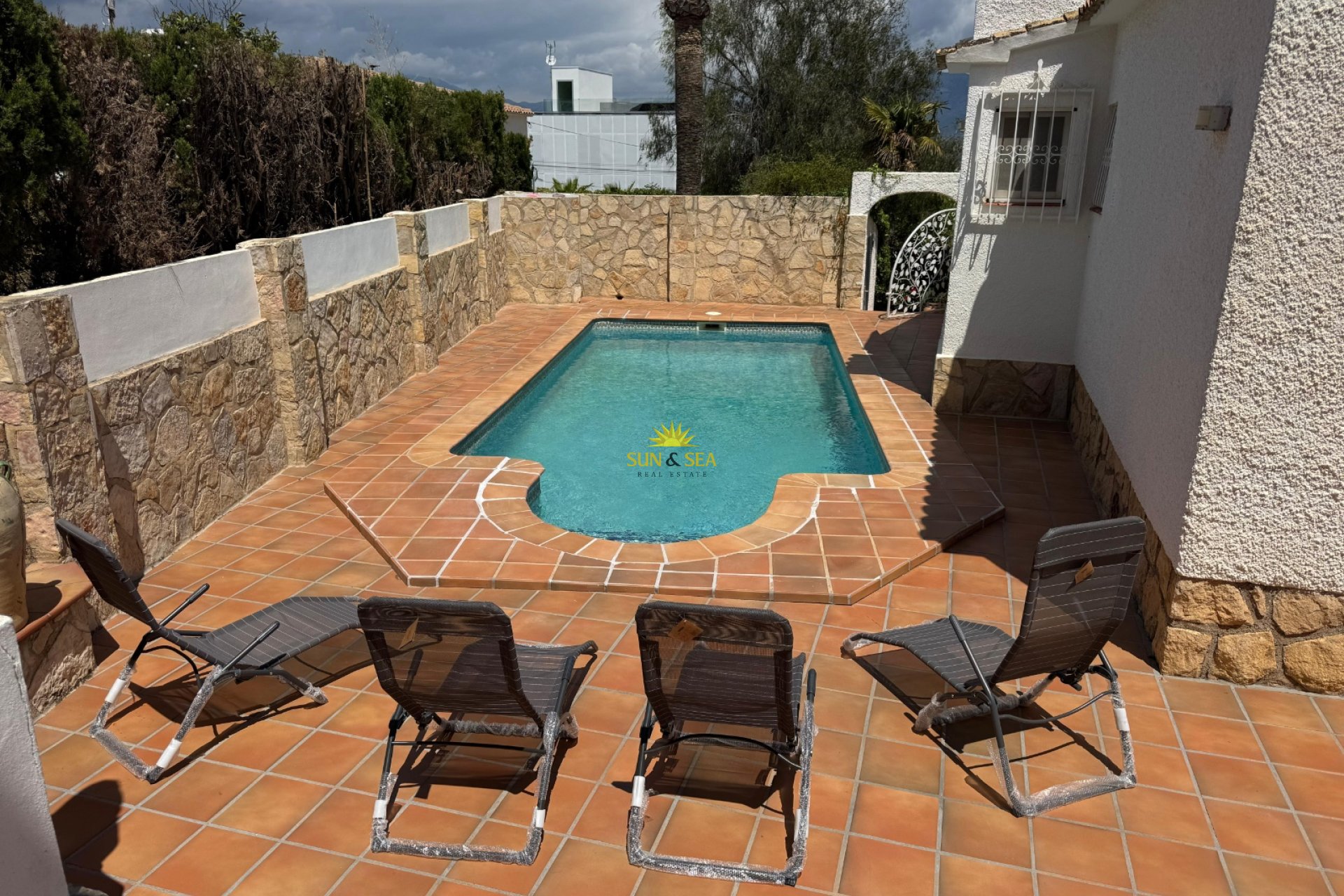 Alquiler a largo plazo - Chalet - Alfas del Pí - Albir