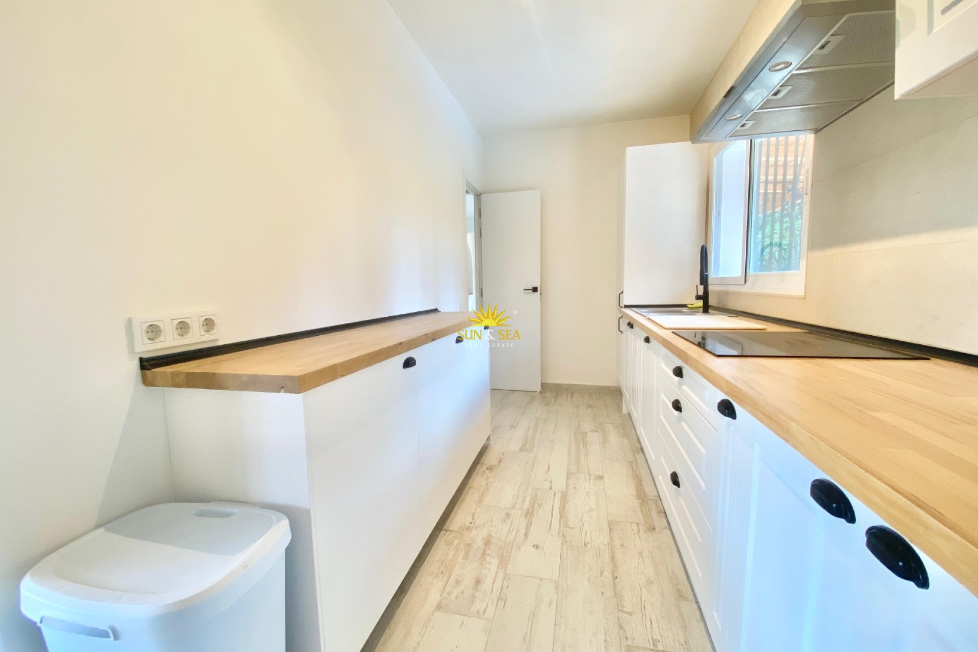 Alquiler a largo plazo - Chalet - Alfas del Pí - Albir