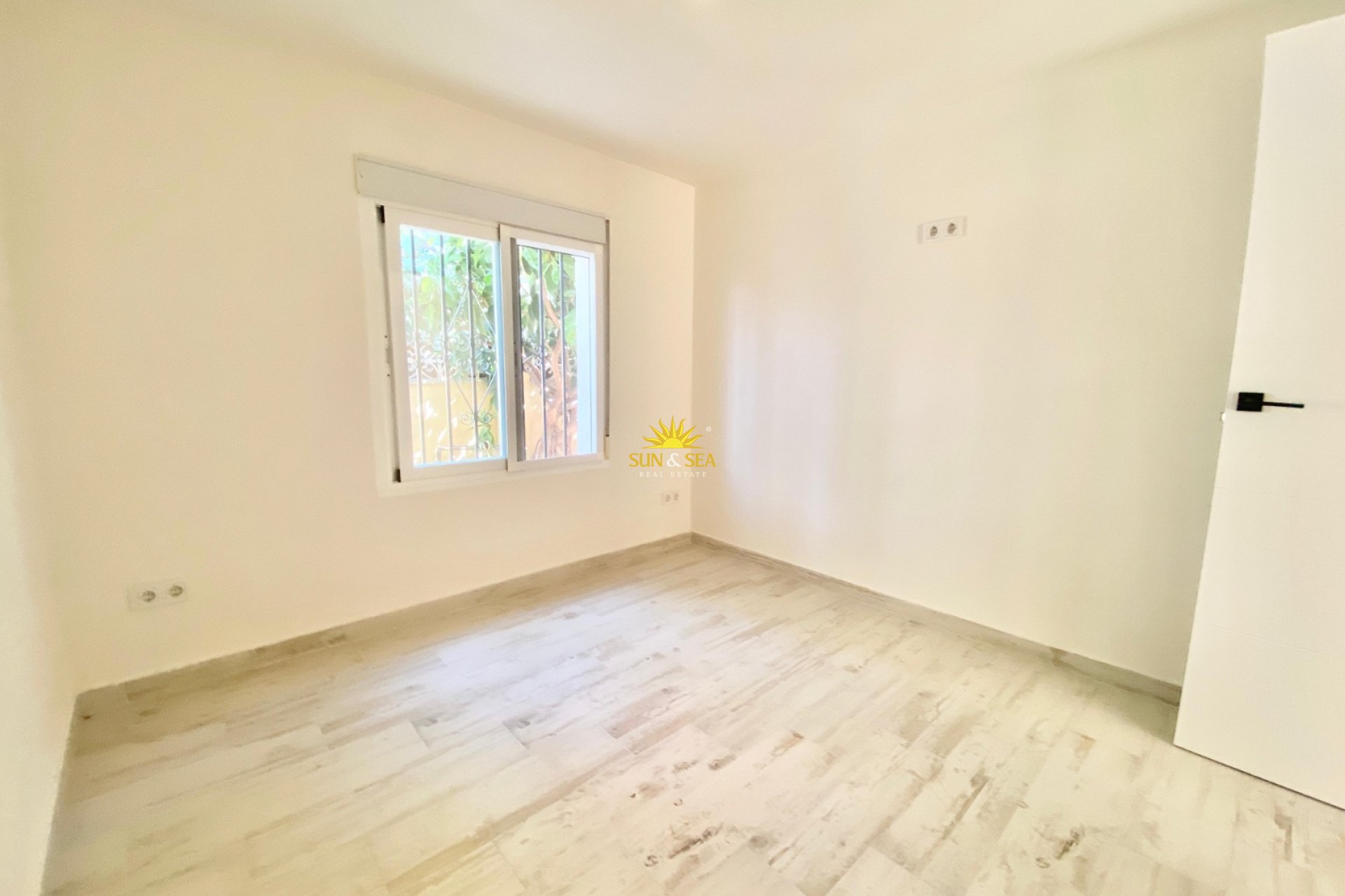 Alquiler a largo plazo - Chalet - Alfas del Pí - Albir