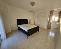 Alquiler a largo plazo - Chalet - Algorfa