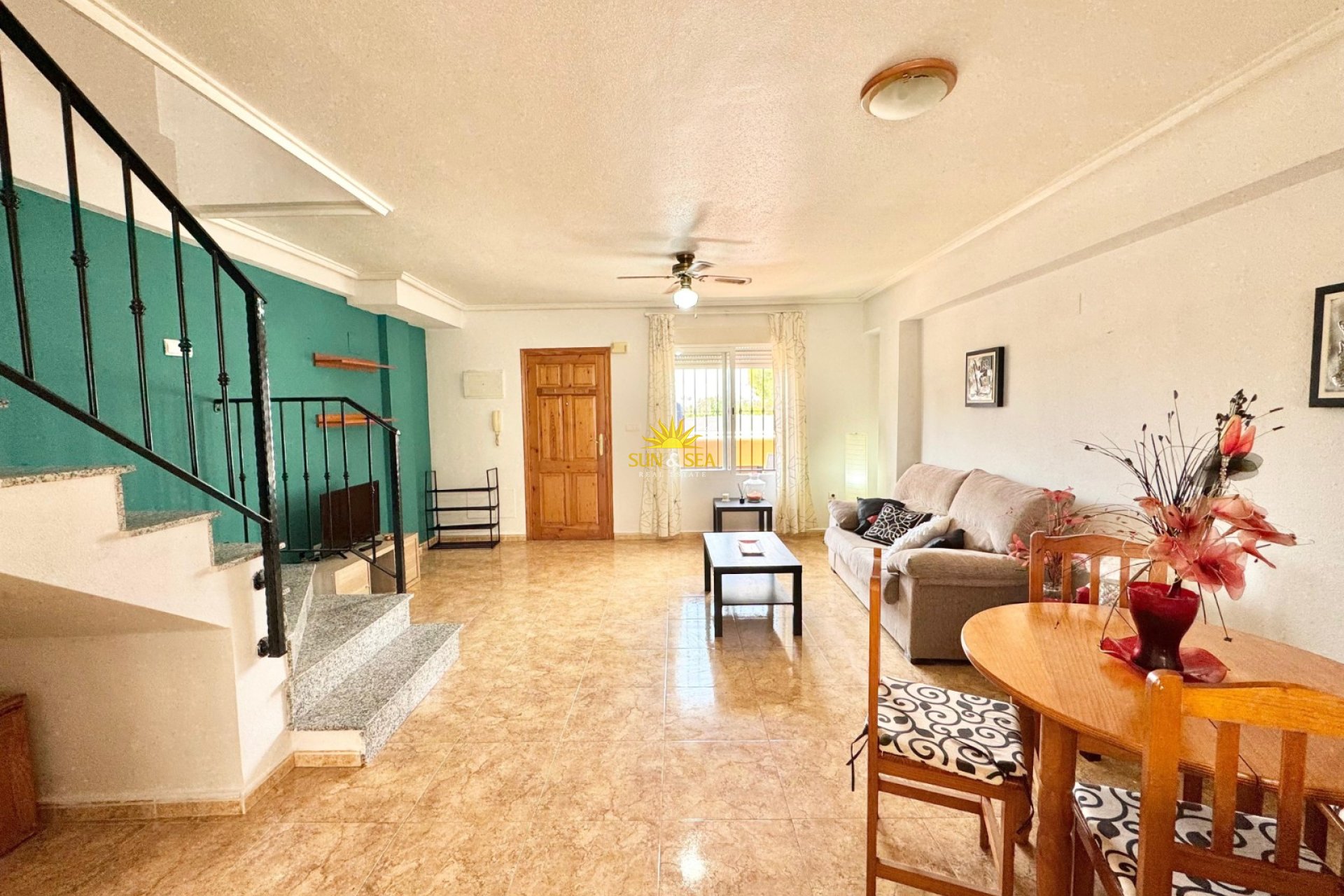 Alquiler a largo plazo - Chalet -  - Algorfa