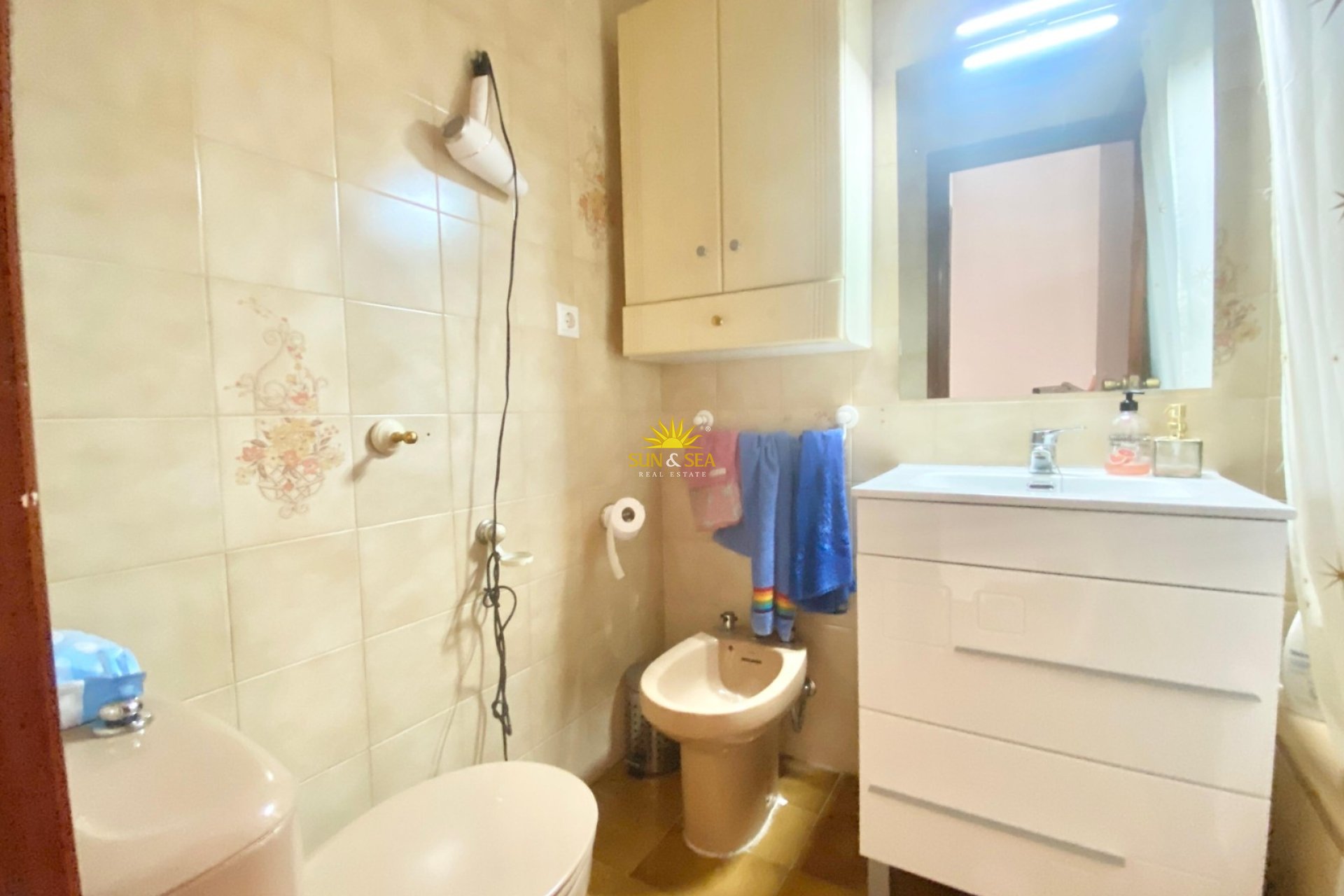 Alquiler a largo plazo - Chalet - Benidorm - Playa Poniente