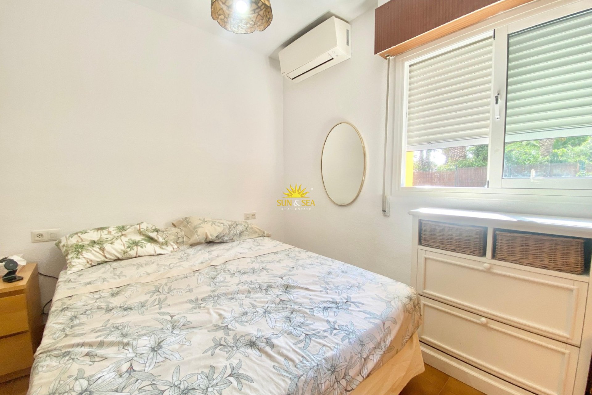Alquiler a largo plazo - Chalet - Benidorm - Playa Poniente
