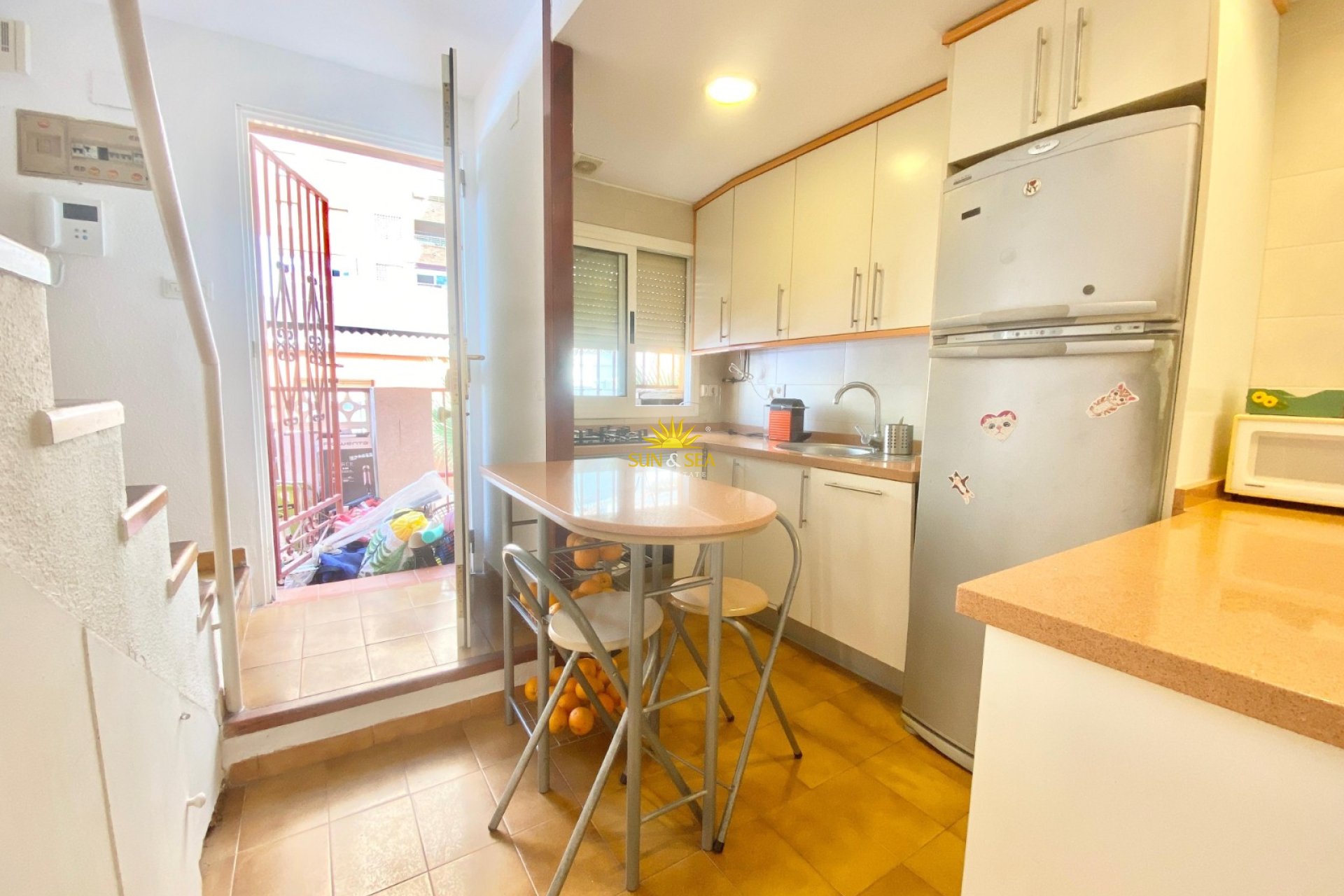 Alquiler a largo plazo - Chalet - Benidorm - Playa Poniente