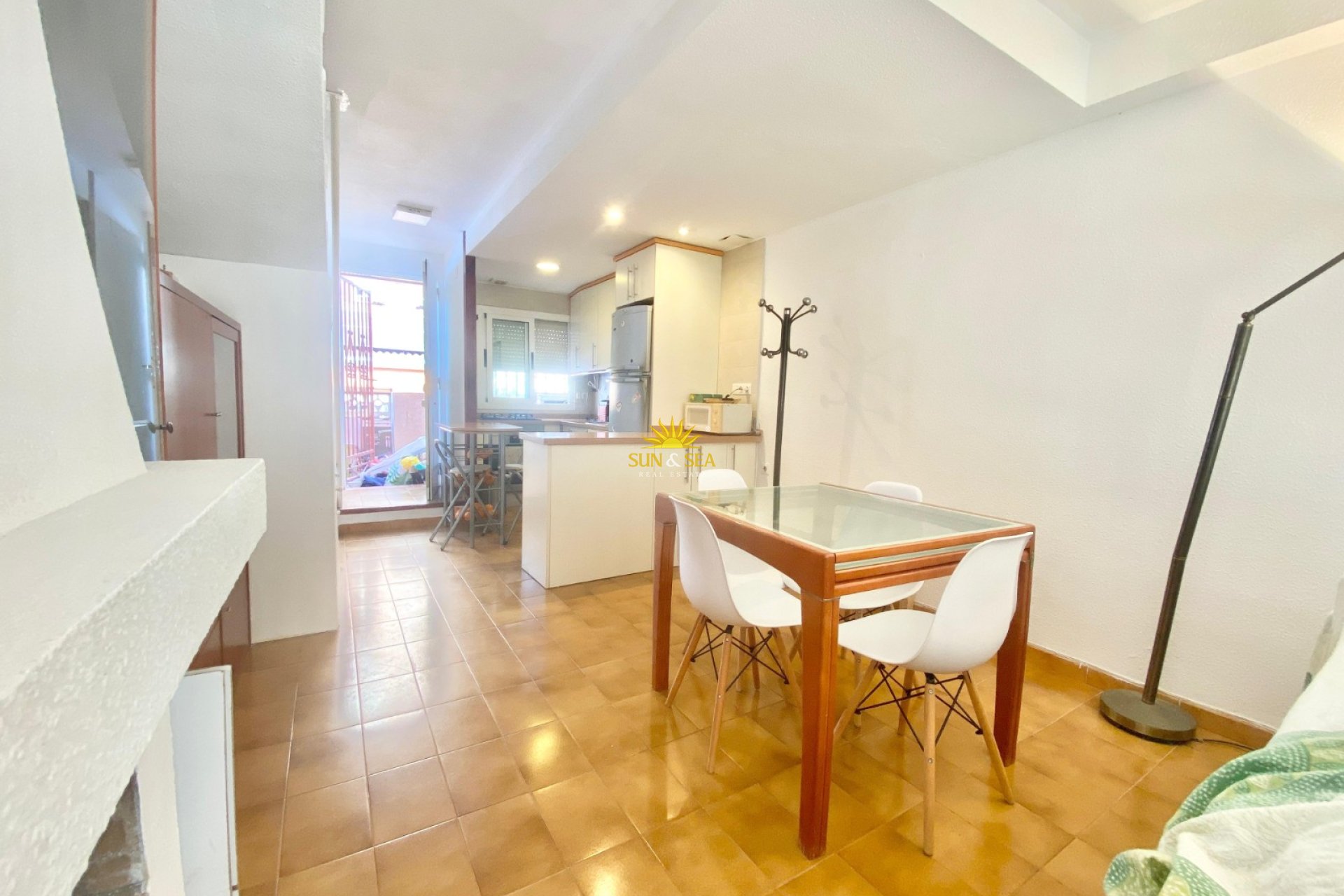 Alquiler a largo plazo - Chalet - Benidorm - Playa Poniente