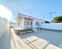 Alquiler a largo plazo - Chalet - Campoamor - Dehesa de campoamor