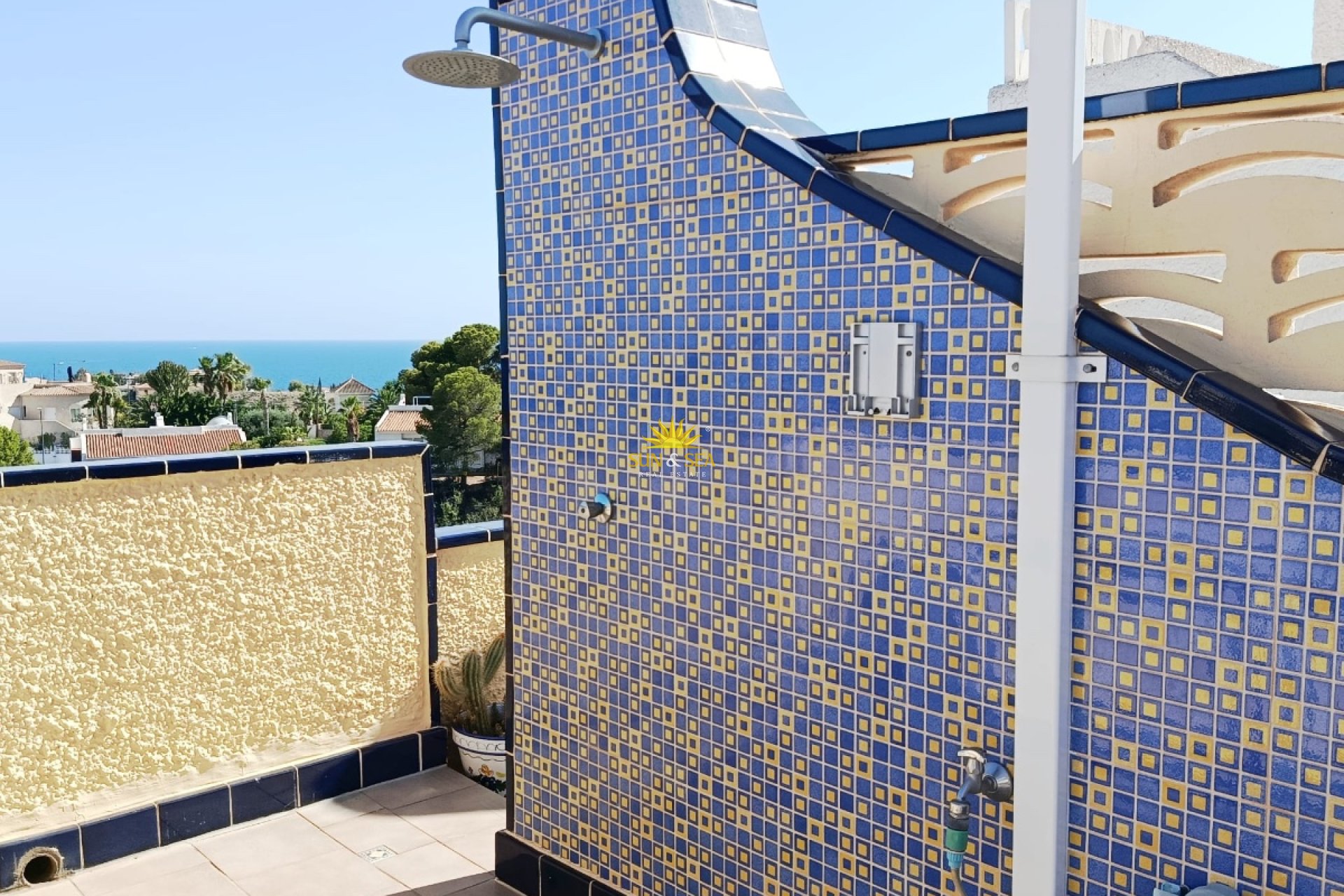 Alquiler a largo plazo - Chalet - El Campello