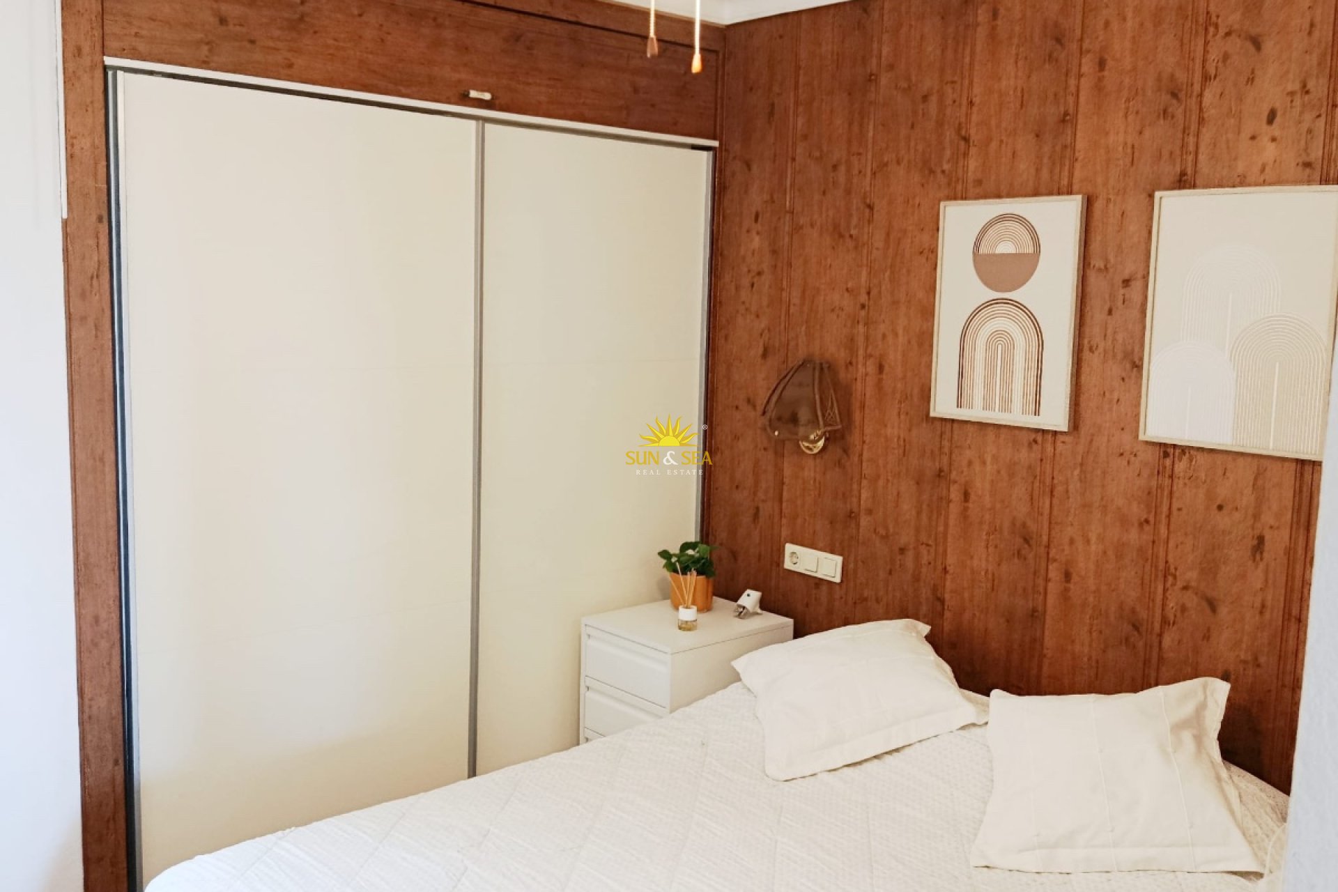 Alquiler a largo plazo - Chalet - El Campello