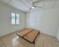 Alquiler a largo plazo - Chalet - Elche - El Altet