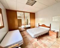 Alquiler a largo plazo - Chalet - Elche