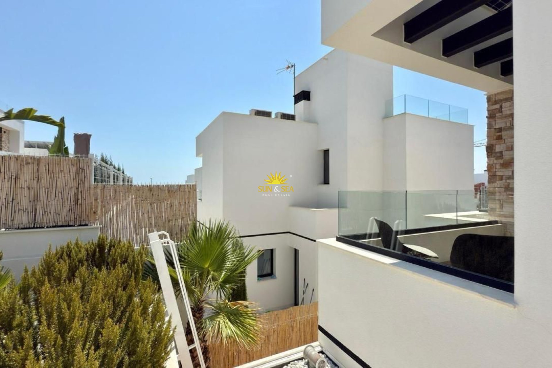 Alquiler a largo plazo - Chalet - Finestrat