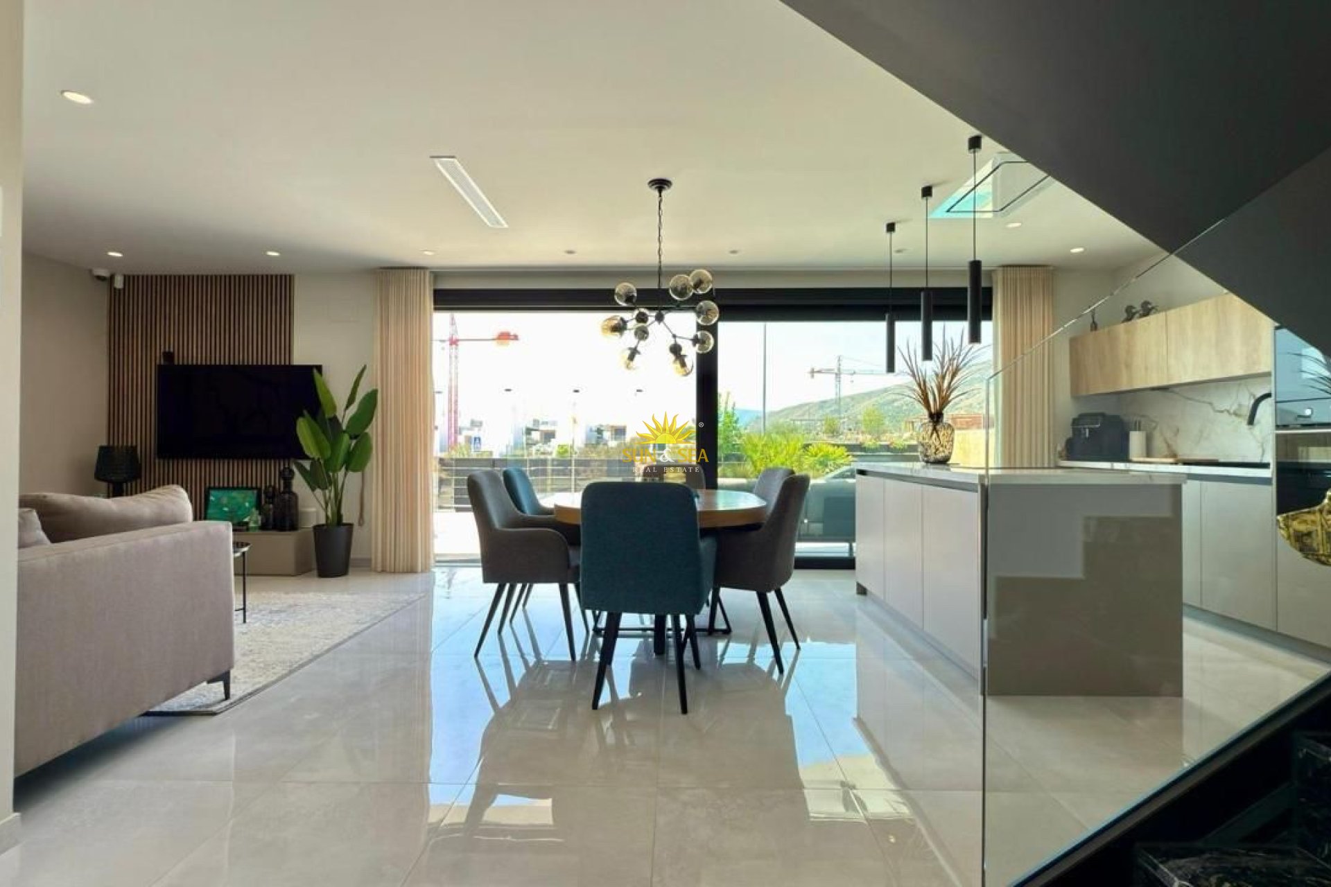 Alquiler a largo plazo - Chalet - Finestrat