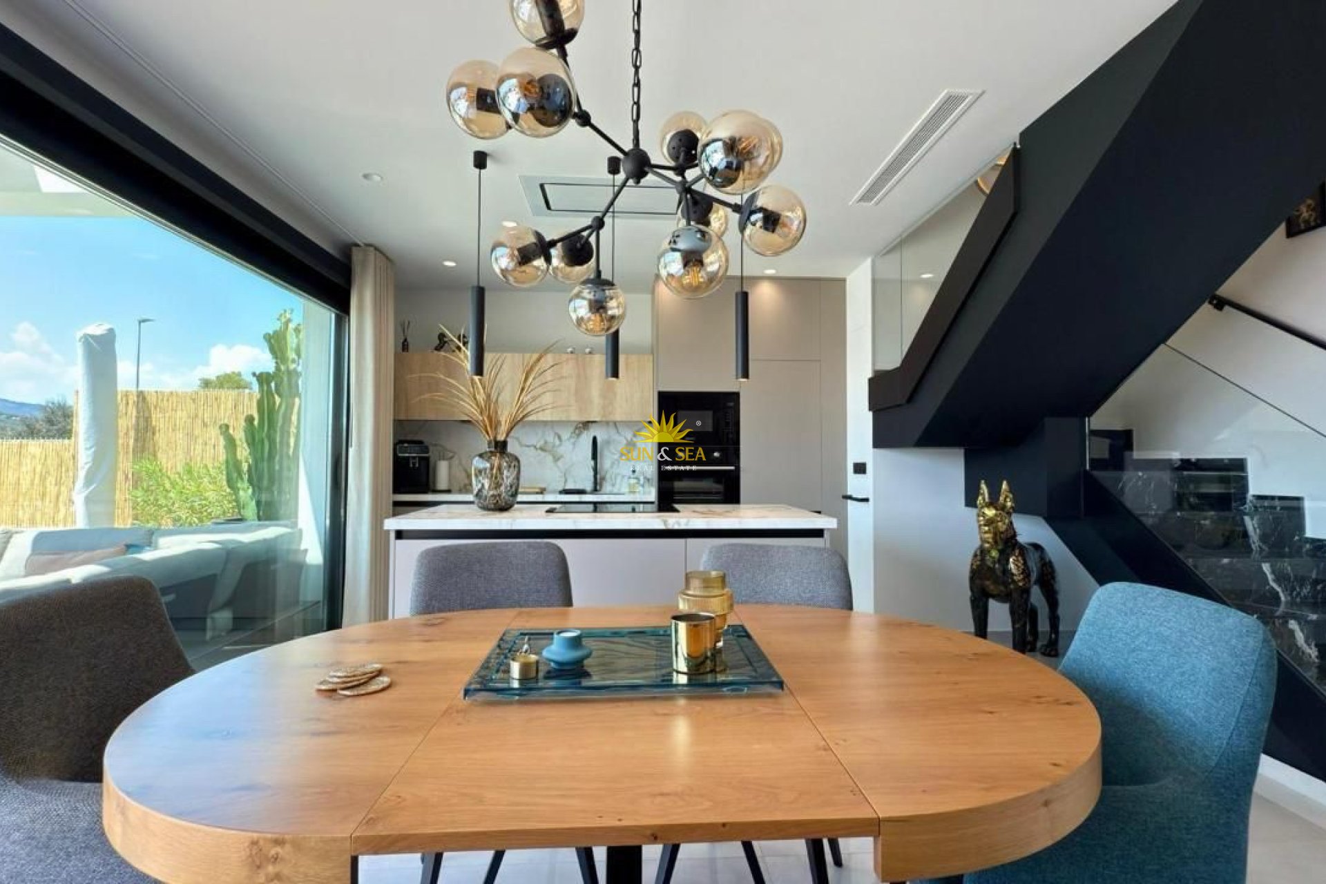 Alquiler a largo plazo - Chalet - Finestrat