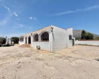 Alquiler a largo plazo - Chalet - Jávea - Montgó - Partida Tosal