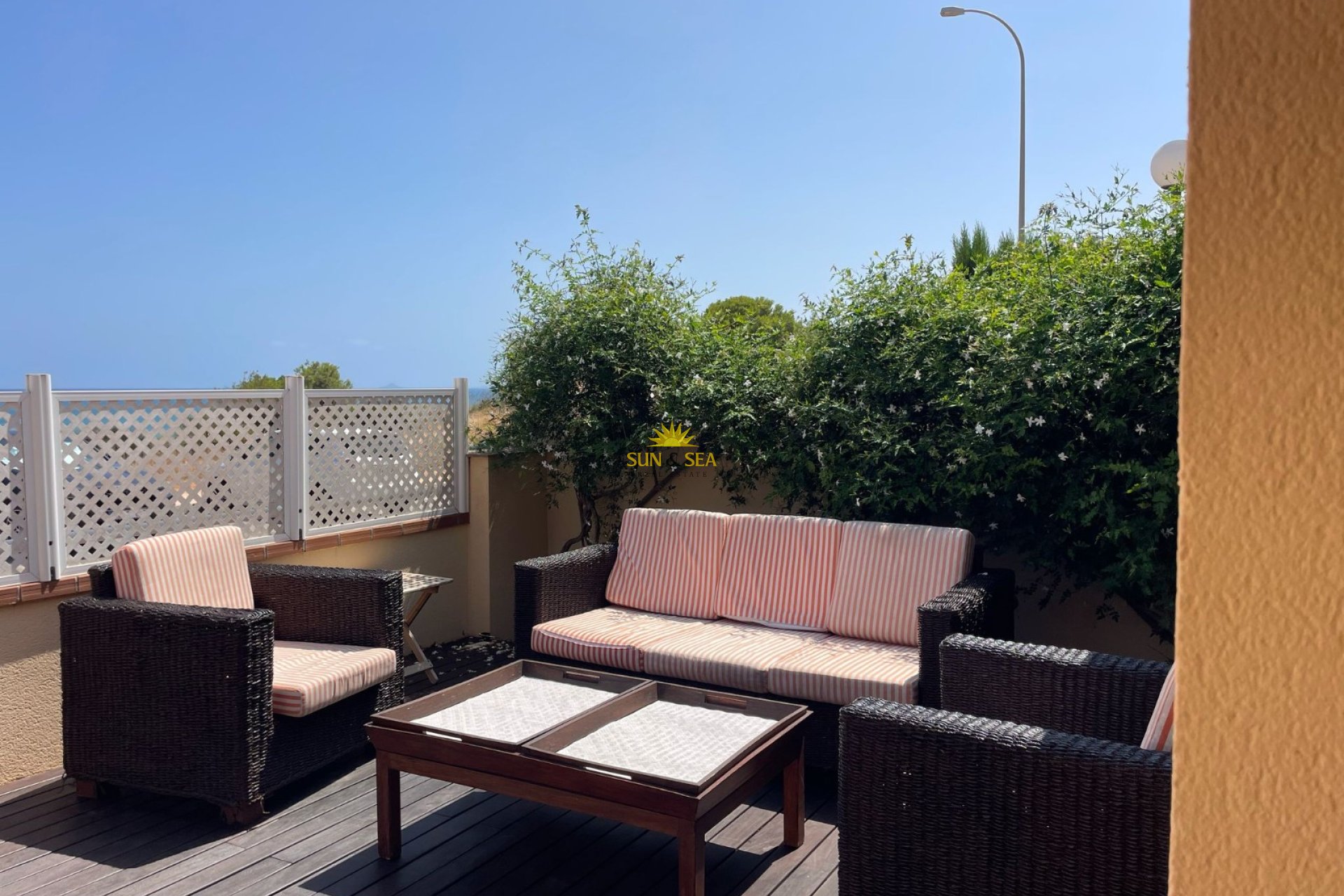Alquiler a largo plazo - Chalet - Orihuela Costa - Aguamarina