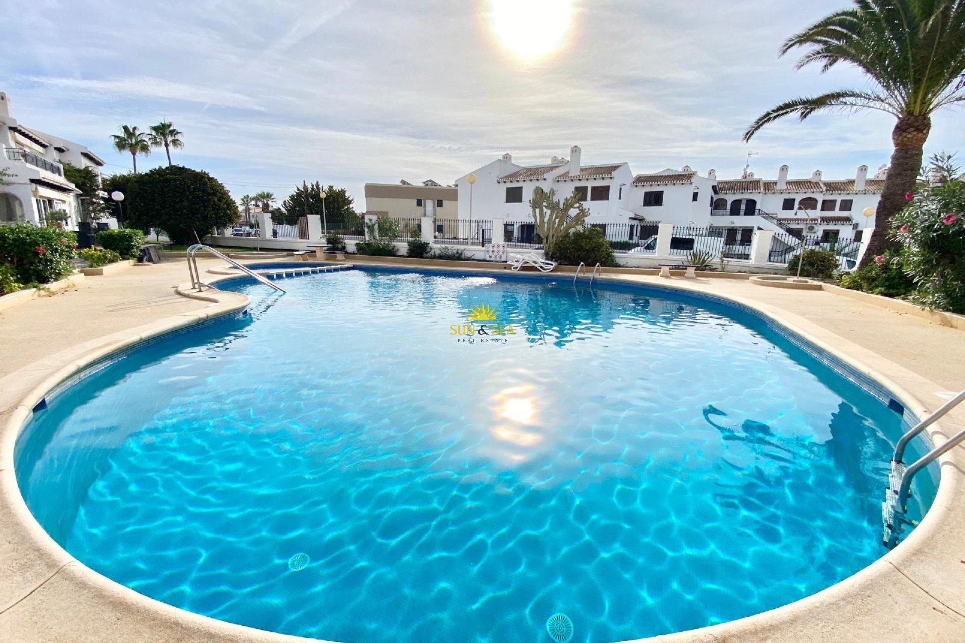 Alquiler a largo plazo - Chalet - Orihuela Costa - Cabo Roig