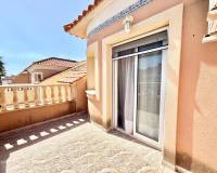 Alquiler a largo plazo - Chalet - Orihuela Costa - La Zenia