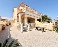 Alquiler a largo plazo - Chalet - Orihuela Costa - La Zenia