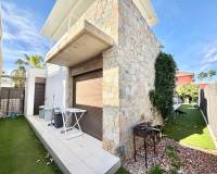 Alquiler a largo plazo - Chalet - Orihuela Costa - Los Dolses