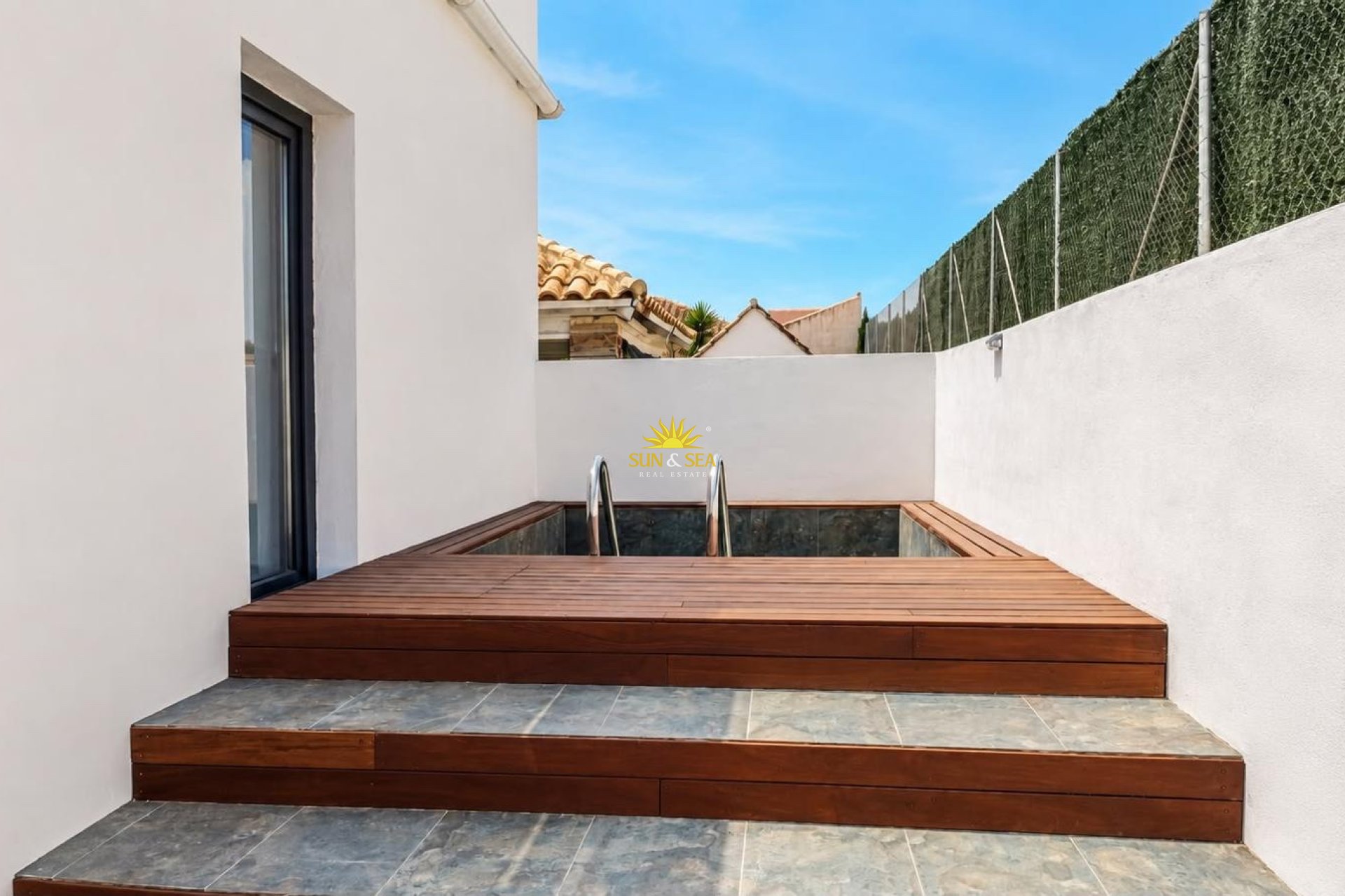 Alquiler a largo plazo - Chalet - Orihuela Costa - Montezenia